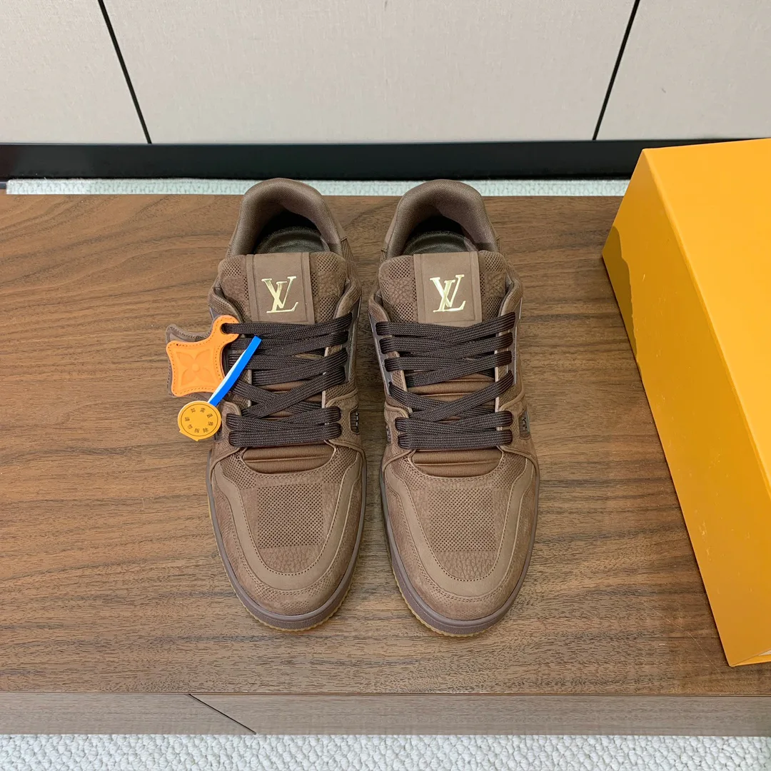 Кроссовки Женские Louis Vuitton 10236191