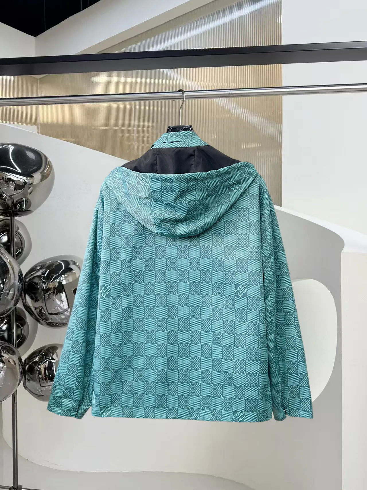 Куртки И Пуховики Мужские Louis Vuitton 18191472