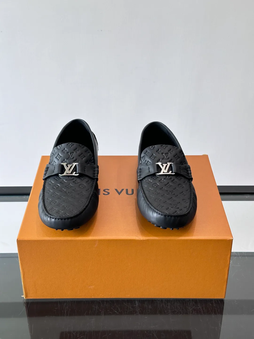 Лоферы И Туфли Мужские Louis Vuitton 17646141