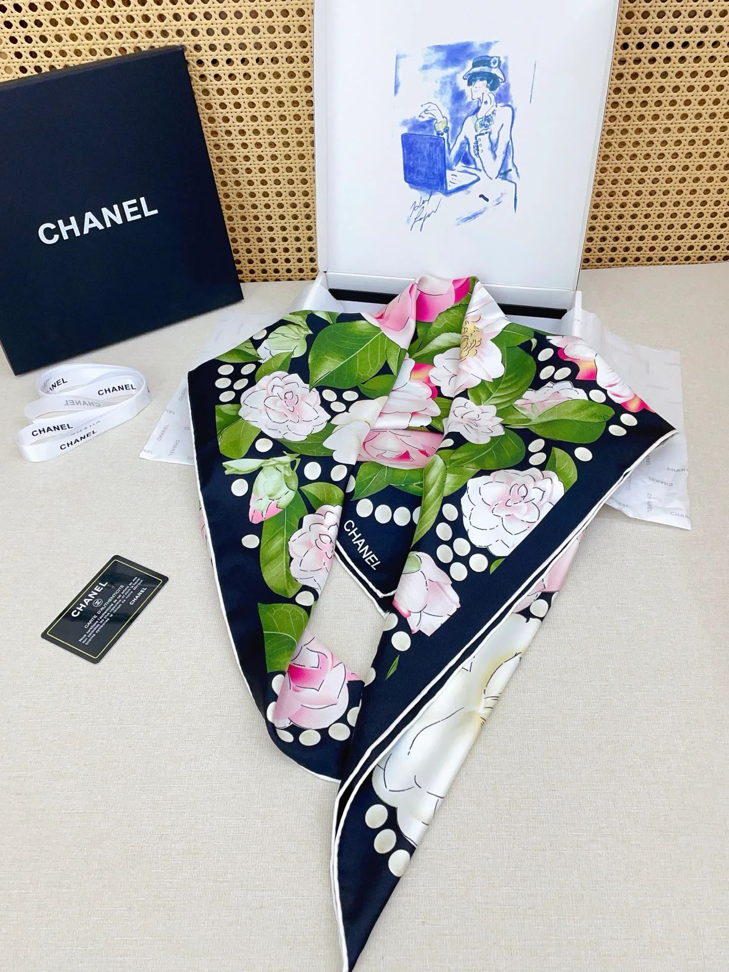 Платки Chanel 13119759