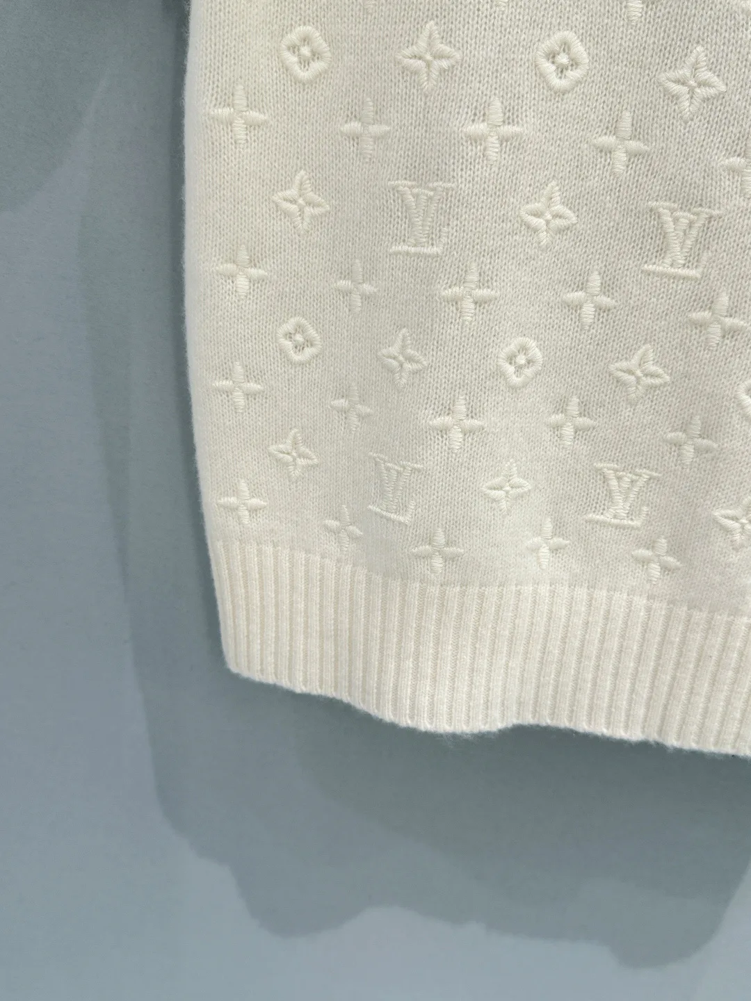Топы Женские Louis Vuitton 12785355