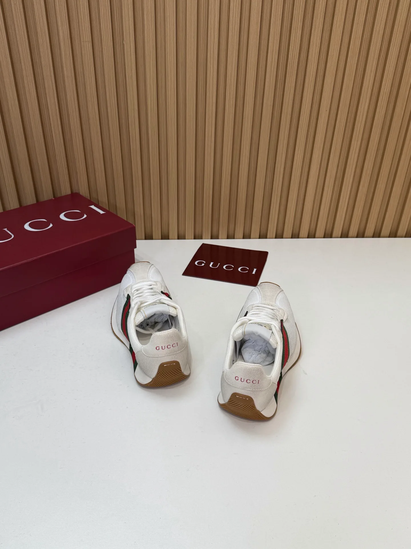 Кроссовки Женские Gucci 19766246