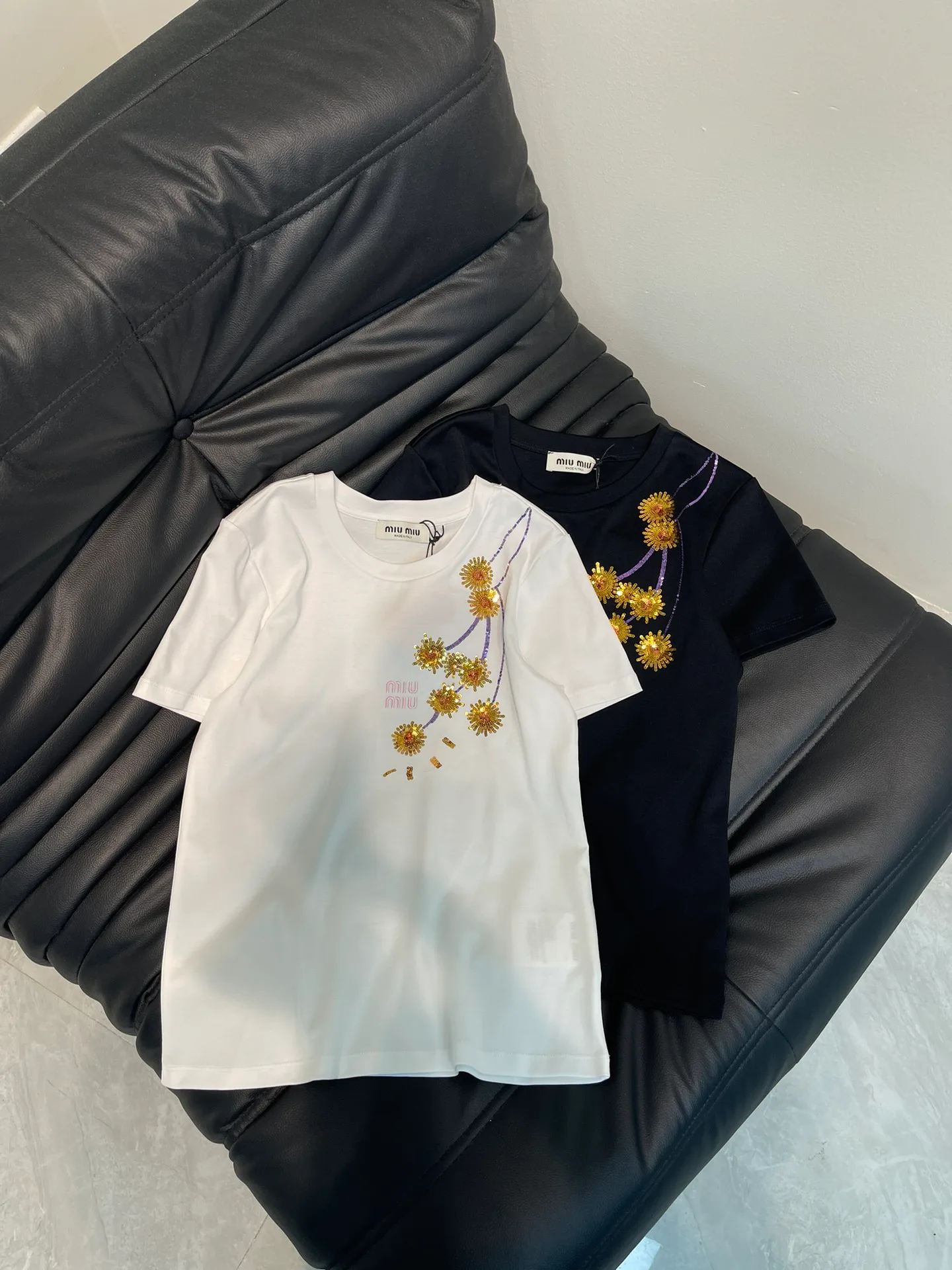 Футболки Женские Miu Miu 3824