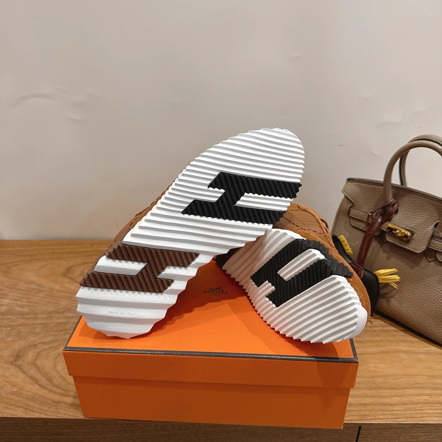 Кроссовки Мужские Hermes 17414534