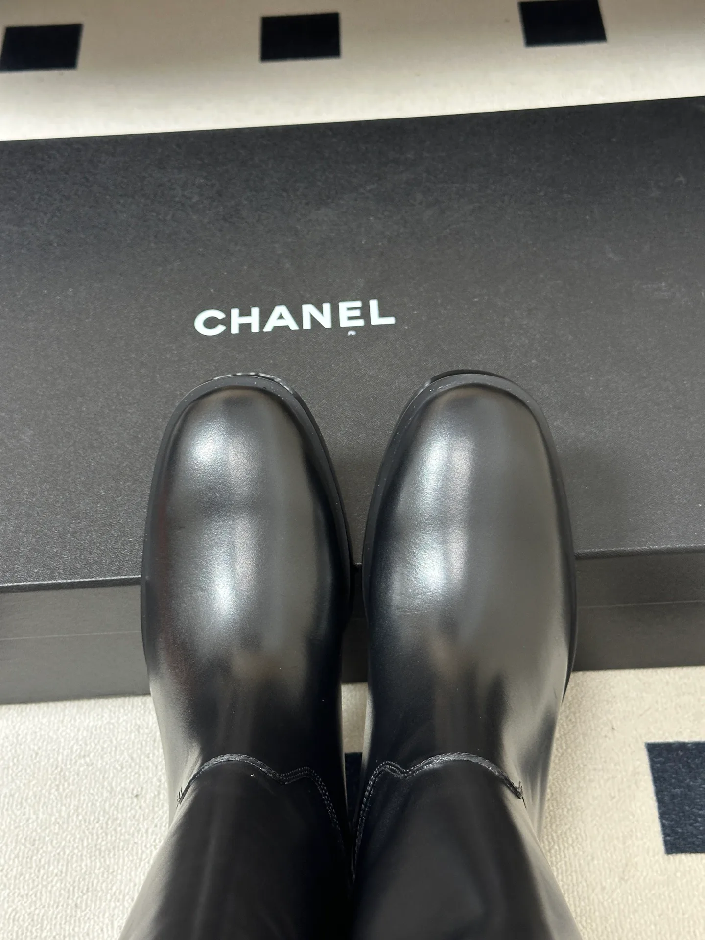 Сапоги Женские Chanel 18049459