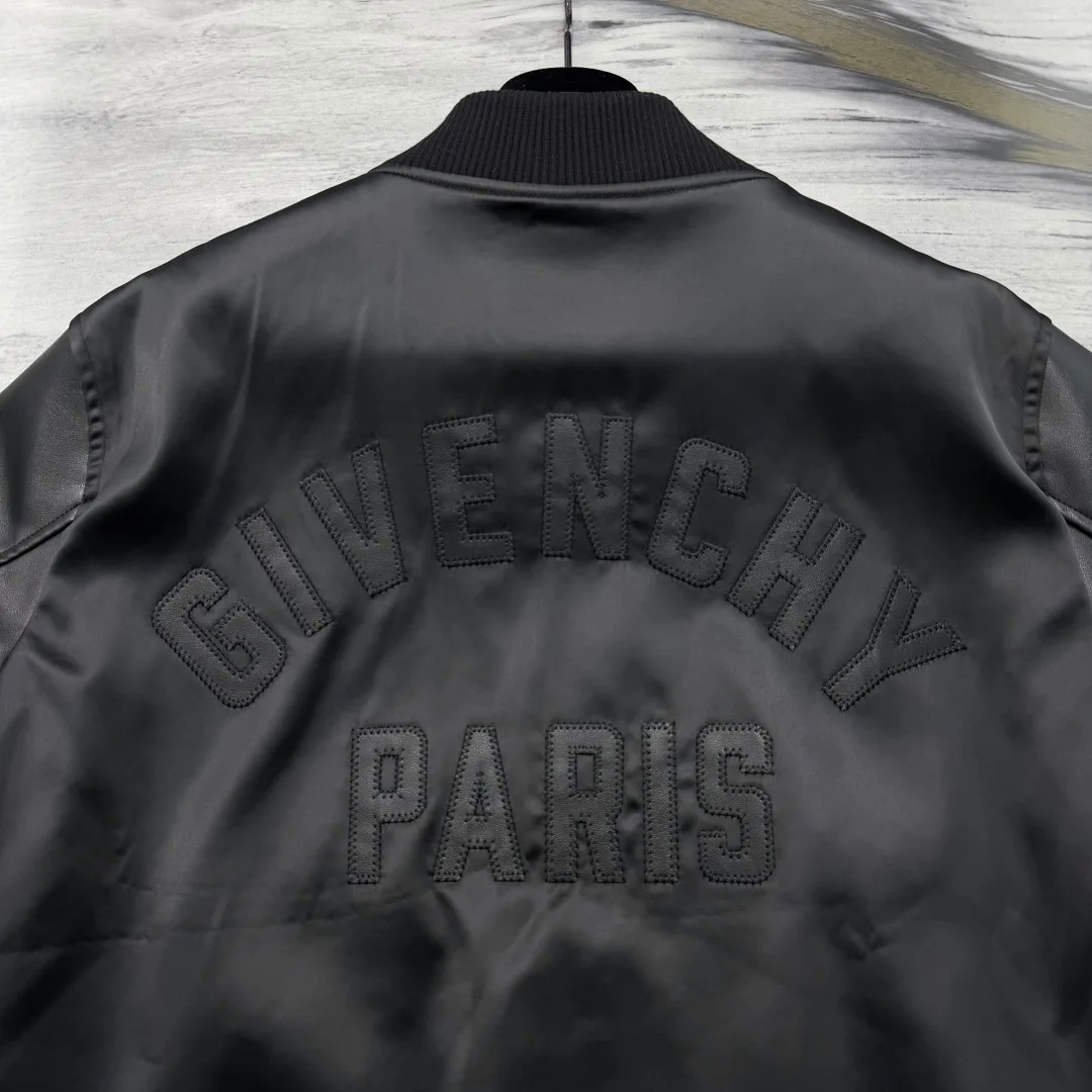 Кожаные Куртки И Дублёнки Мужские Givenchy 923708