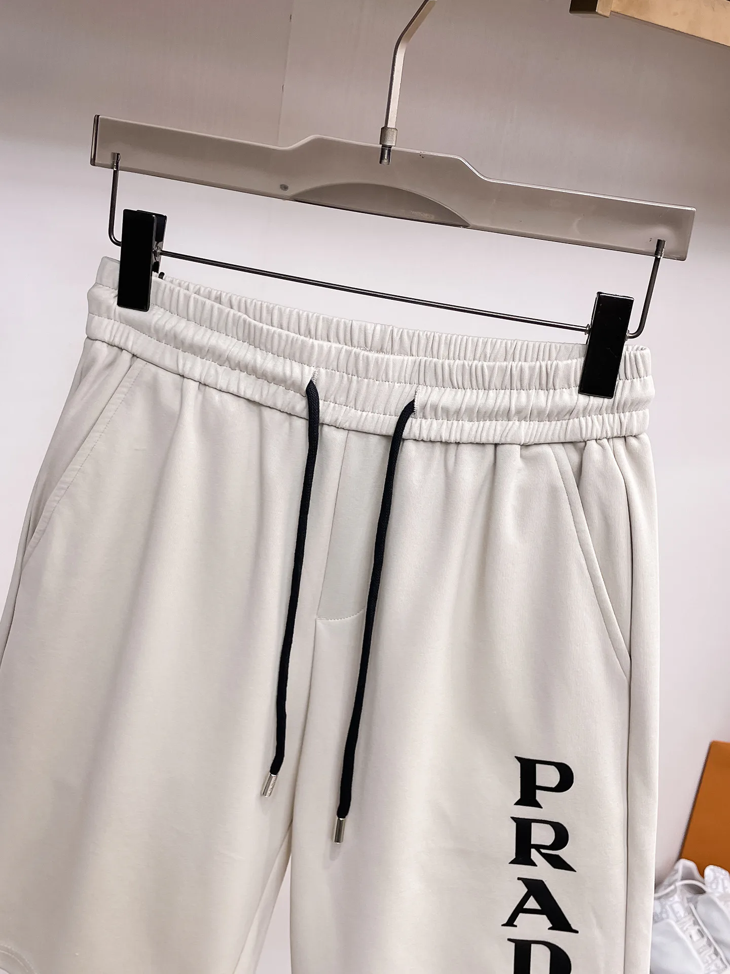 Шорты Мужские Prada 13417628