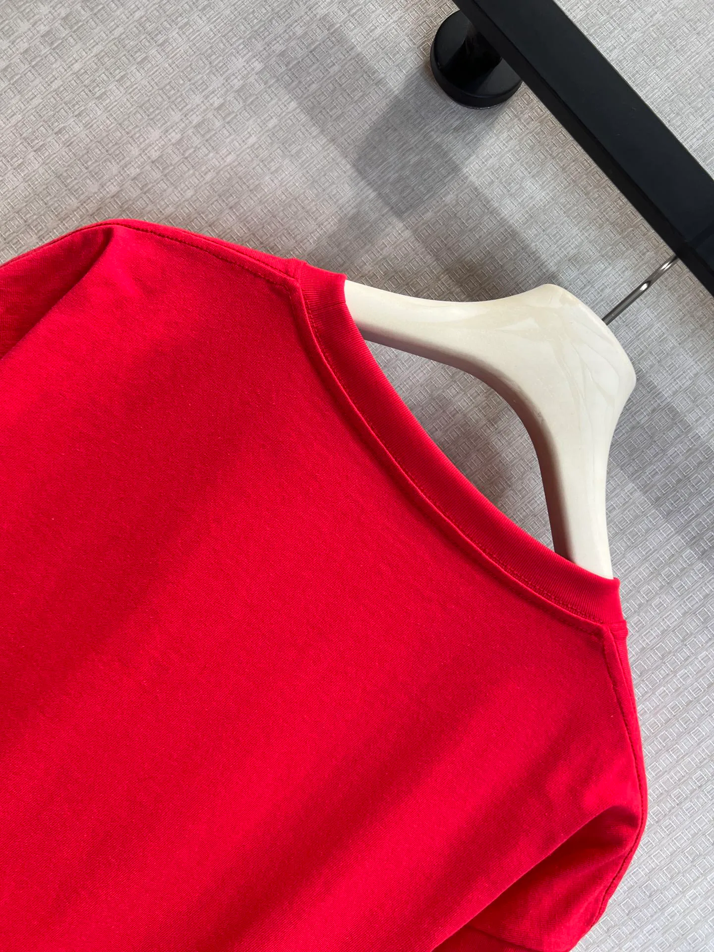 Футболки Женские Vetements 11527705