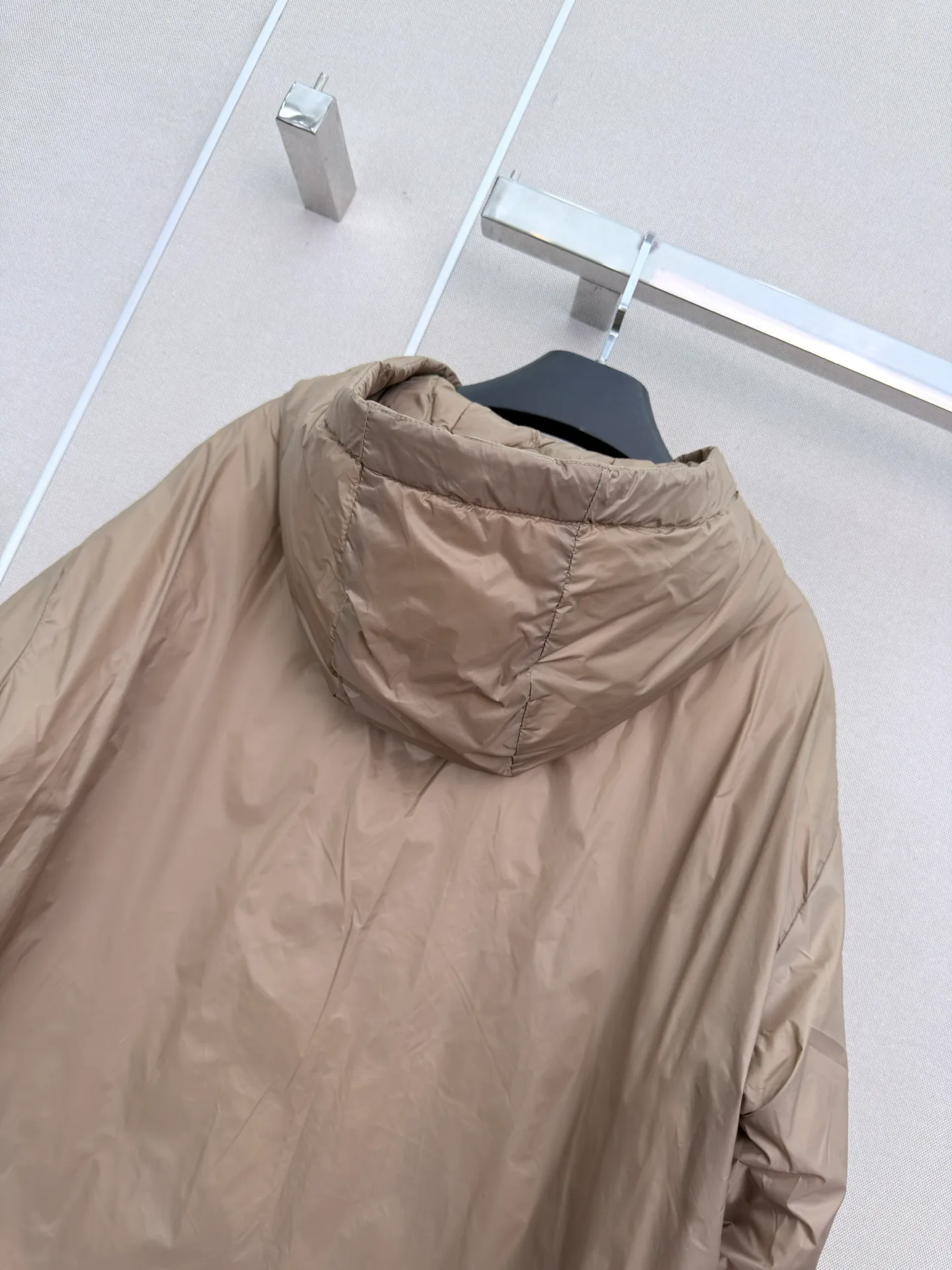 Куртки И Пуховики Женские Max Mara 18108353