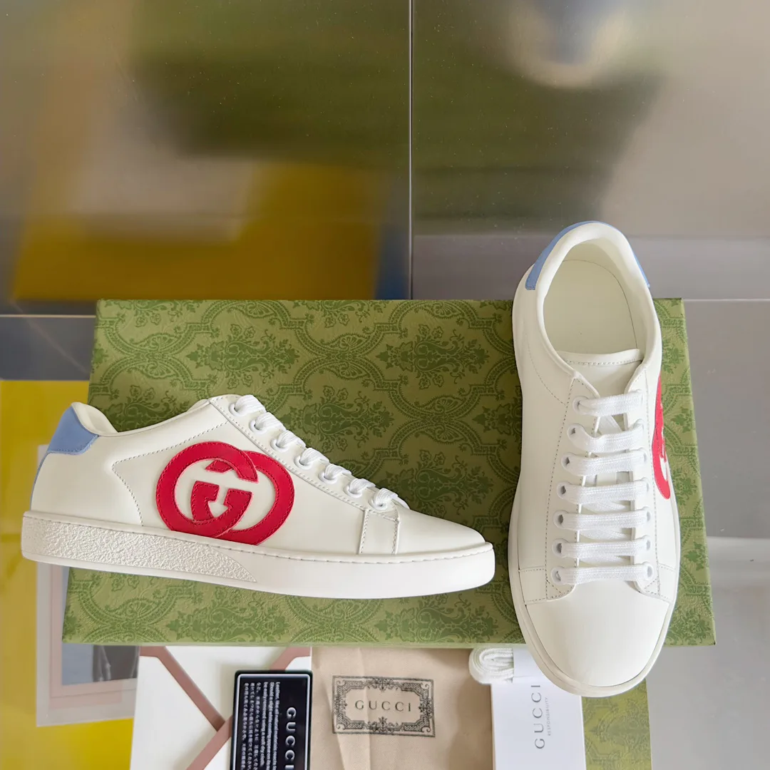 Кроссовки Женские Gucci 17620399
