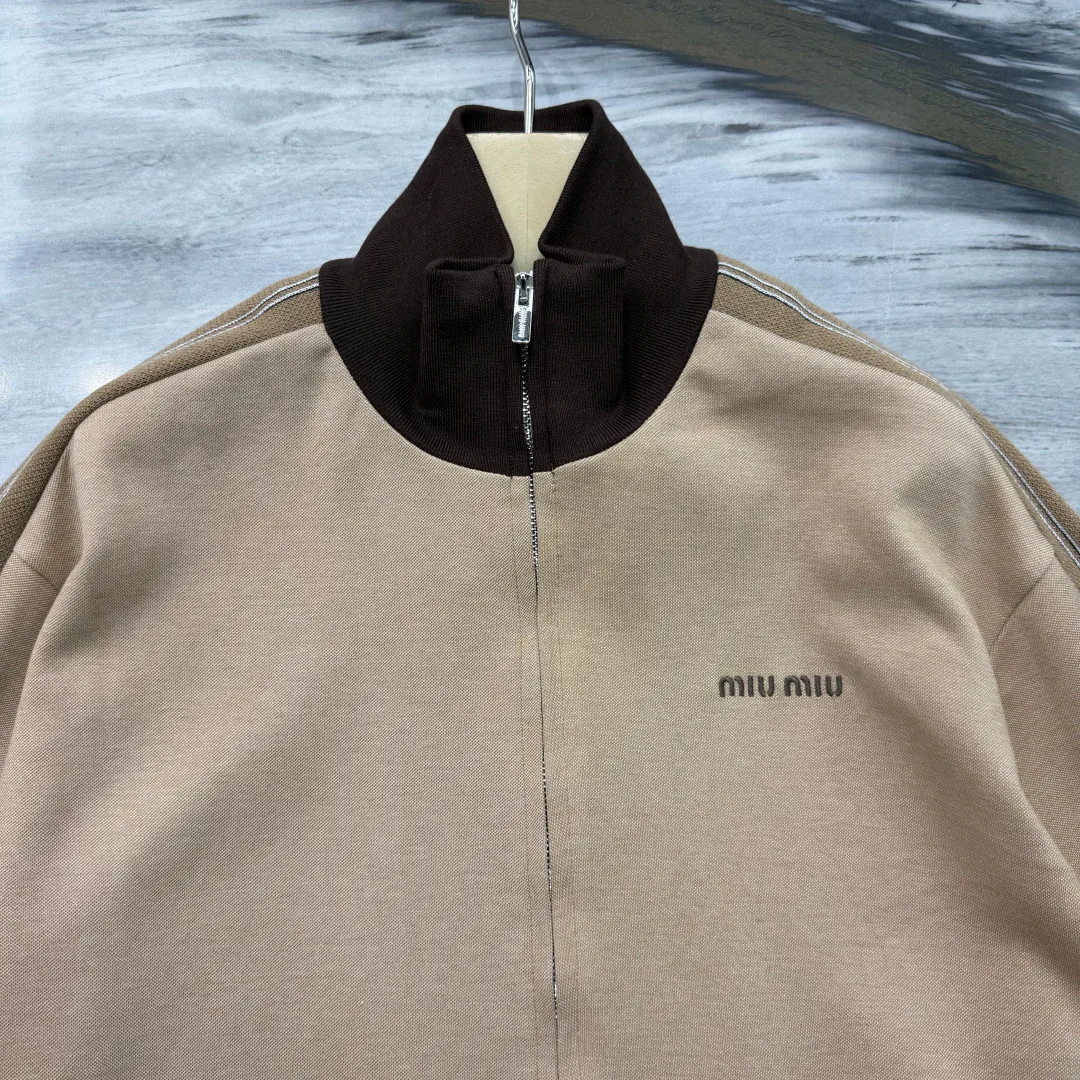 Куртки И Пуховики Мужские Miu Miu 2234847