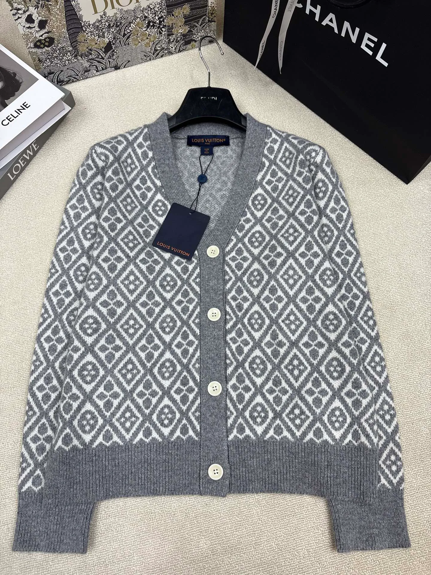 Джемперы И Свитеры Женские Louis Vuitton 17429450