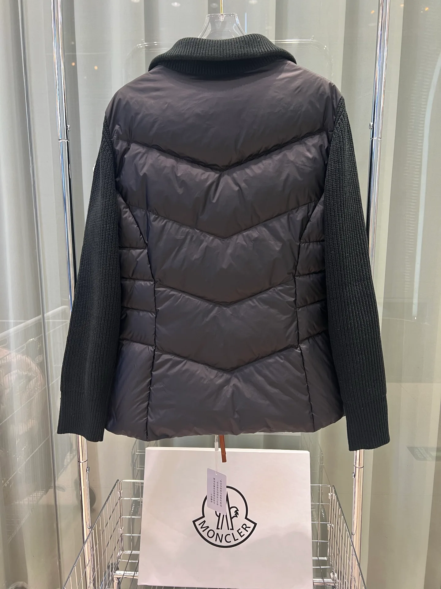 Куртки Женские Moncler 112255