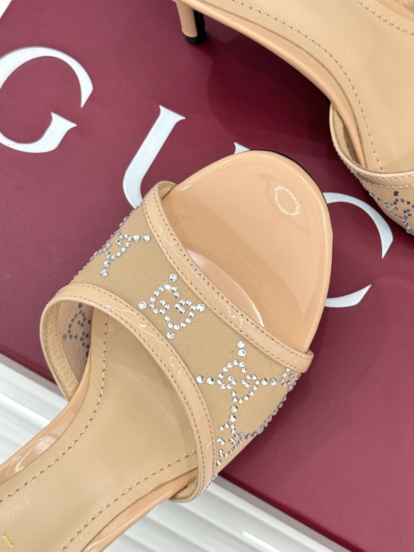 Босоножки Женские Gucci 12633046