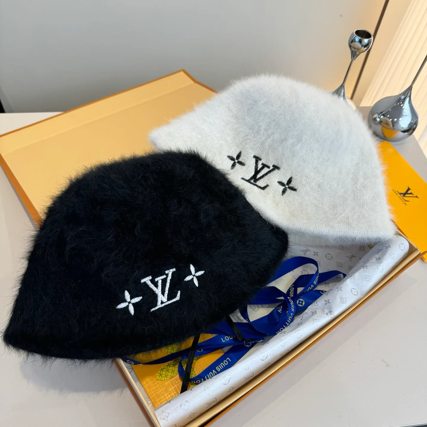 Головные Уборы Louis Vuitton 498494