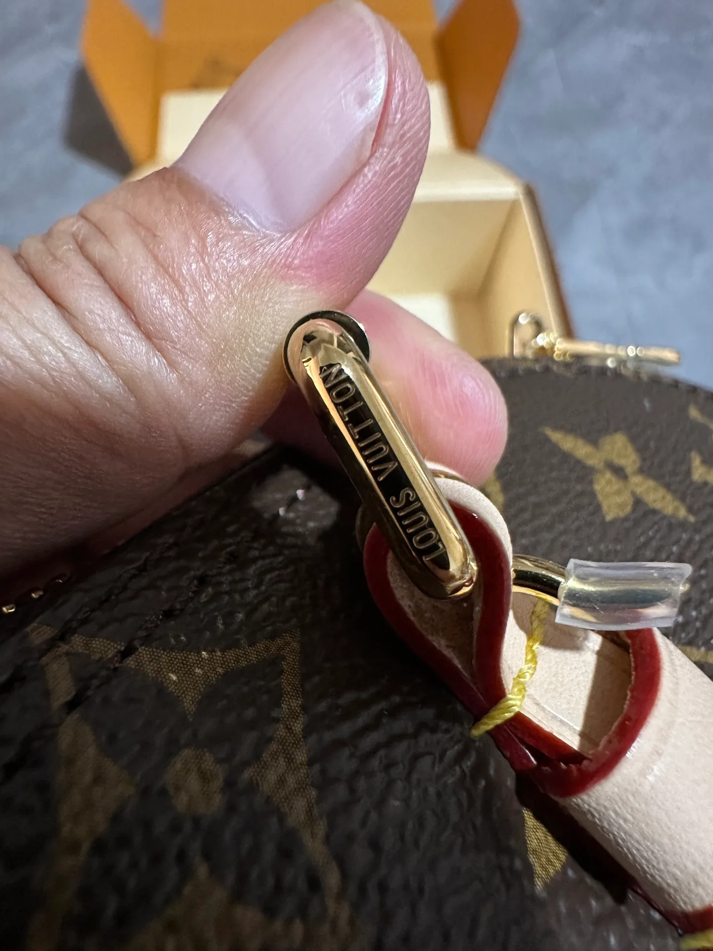 Классические Сумки Женские Louis Vuitton 17498627
