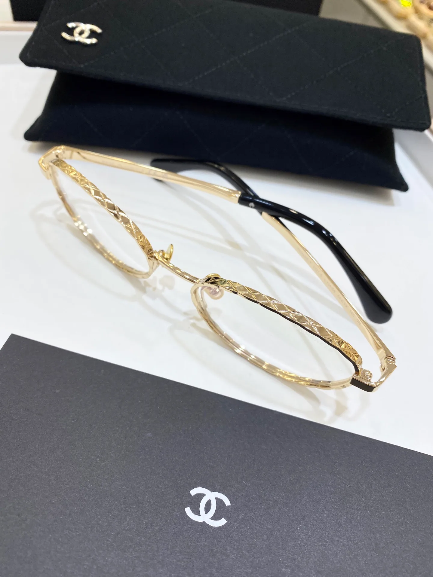 Очки Chanel 16942366