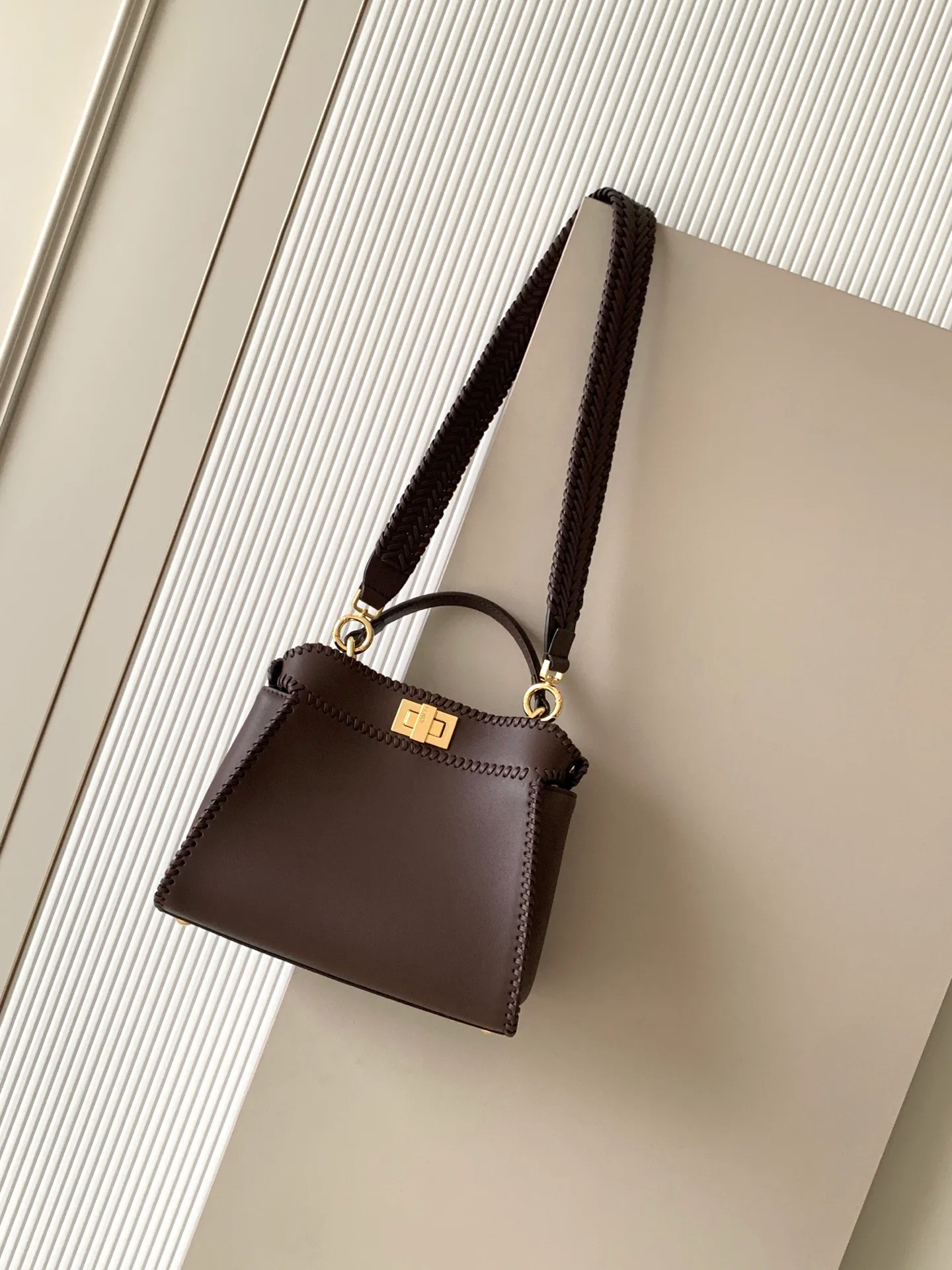 Классические Сумки Женские Fendi 13234519