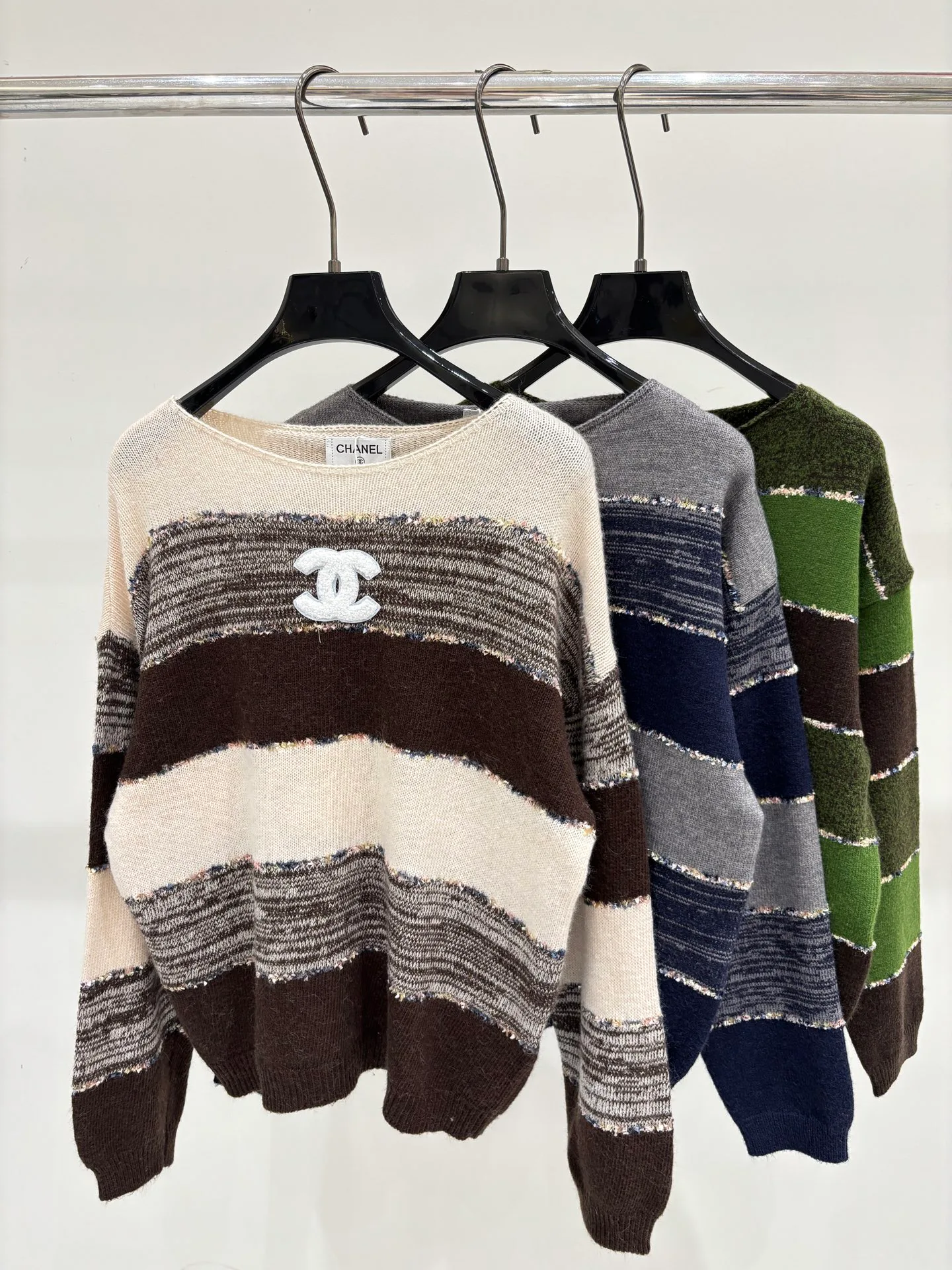 Джемперы И Свитеры Женские Chanel 17546529