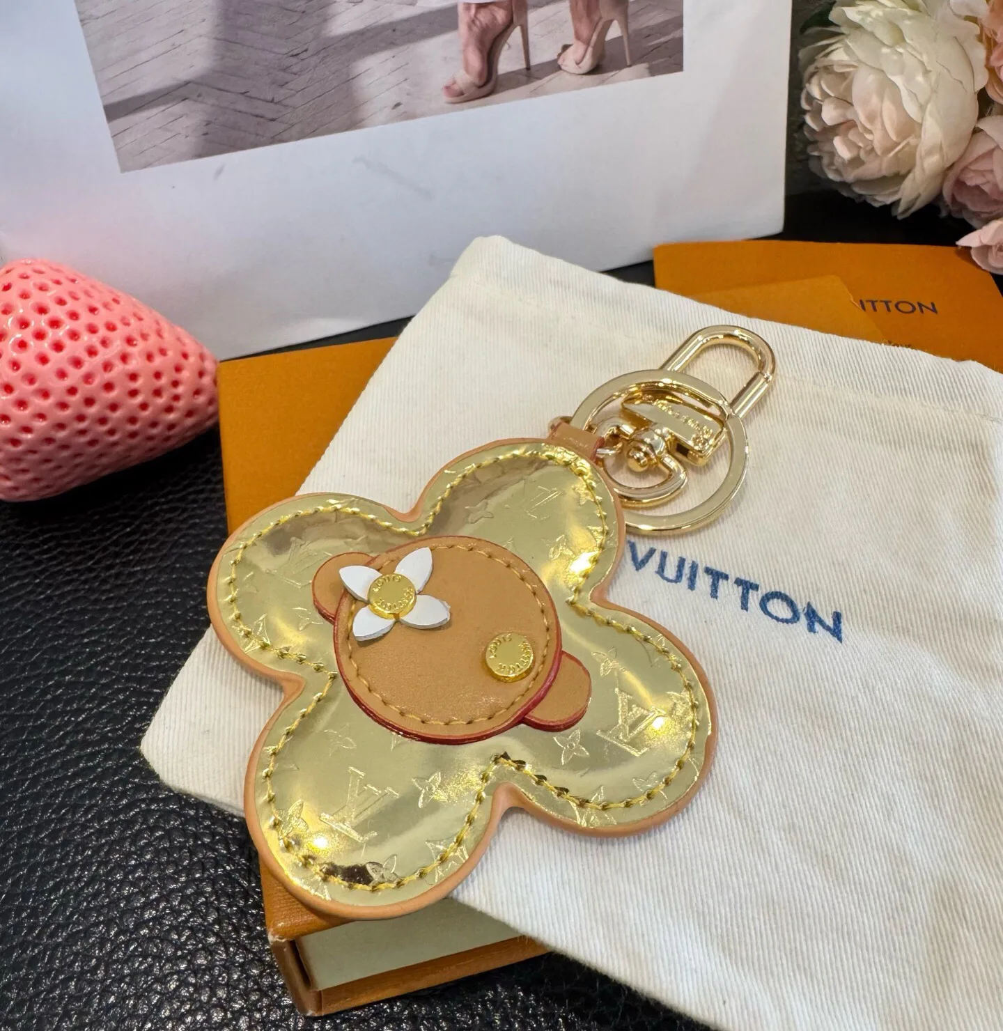 Ключницы Louis Vuitton 18013300