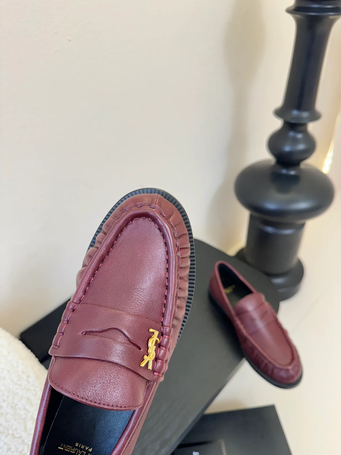 Лоферы Женские Saint Laurent 80652