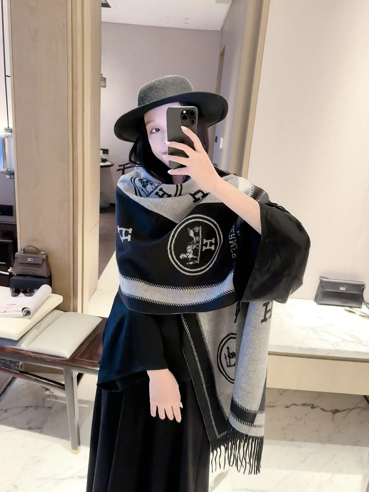 Шарфы Hermes 18322512