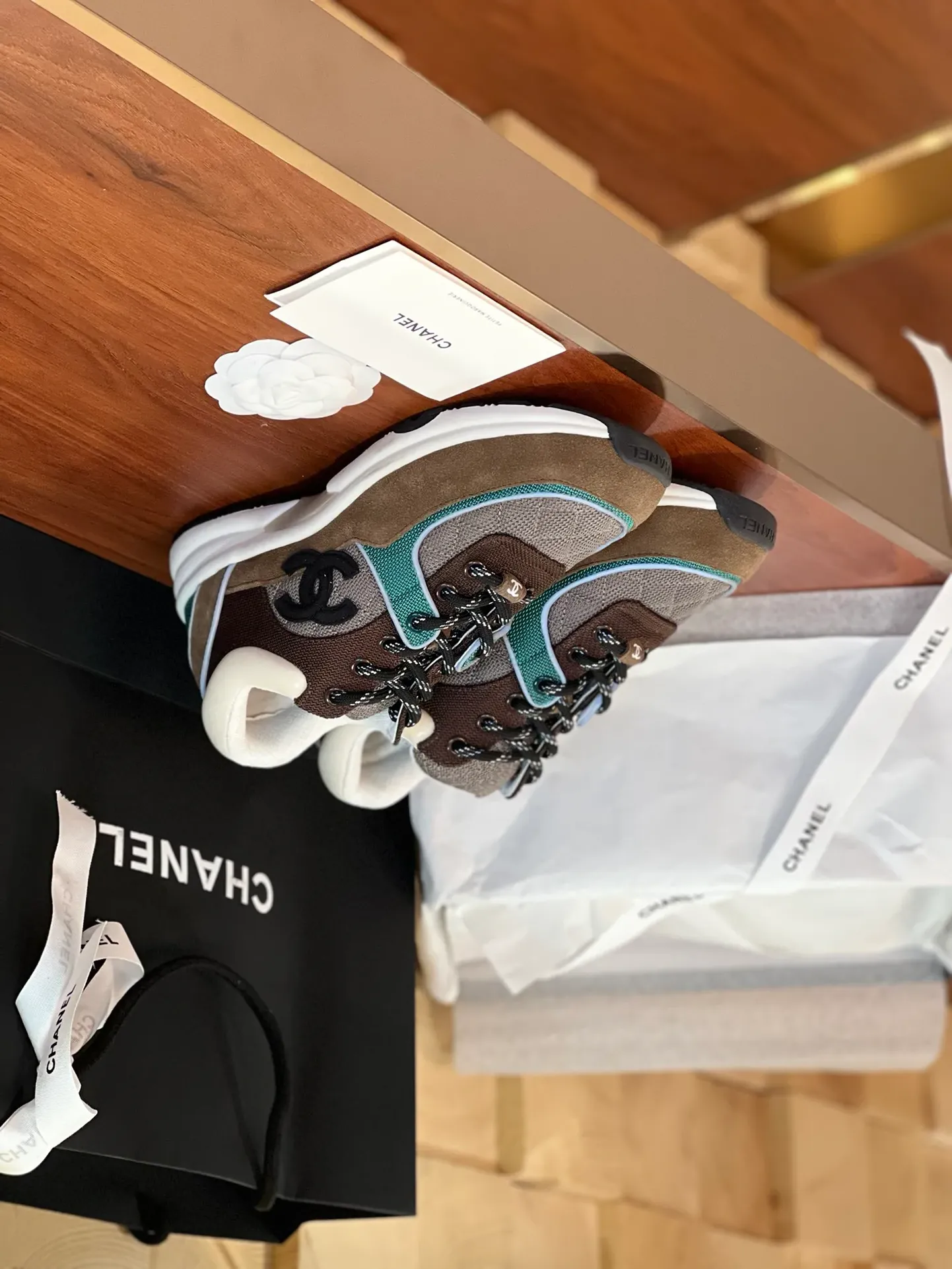 Кроссовки Женские Chanel 1021221