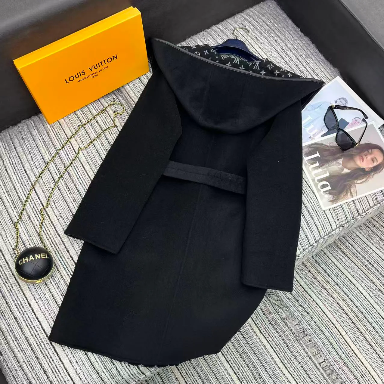 Пальто Женские Louis Vuitton 6486841