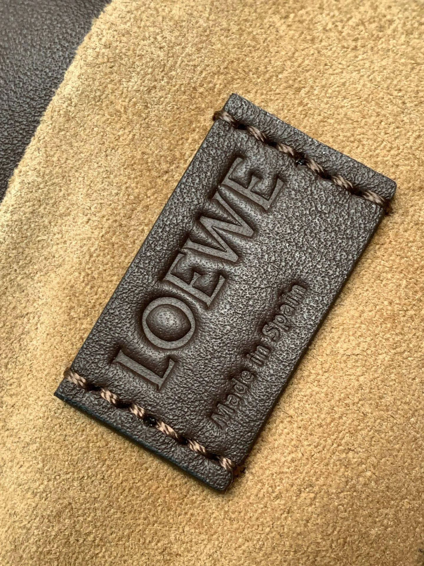 Классические Сумки Женские Loewe 10823944