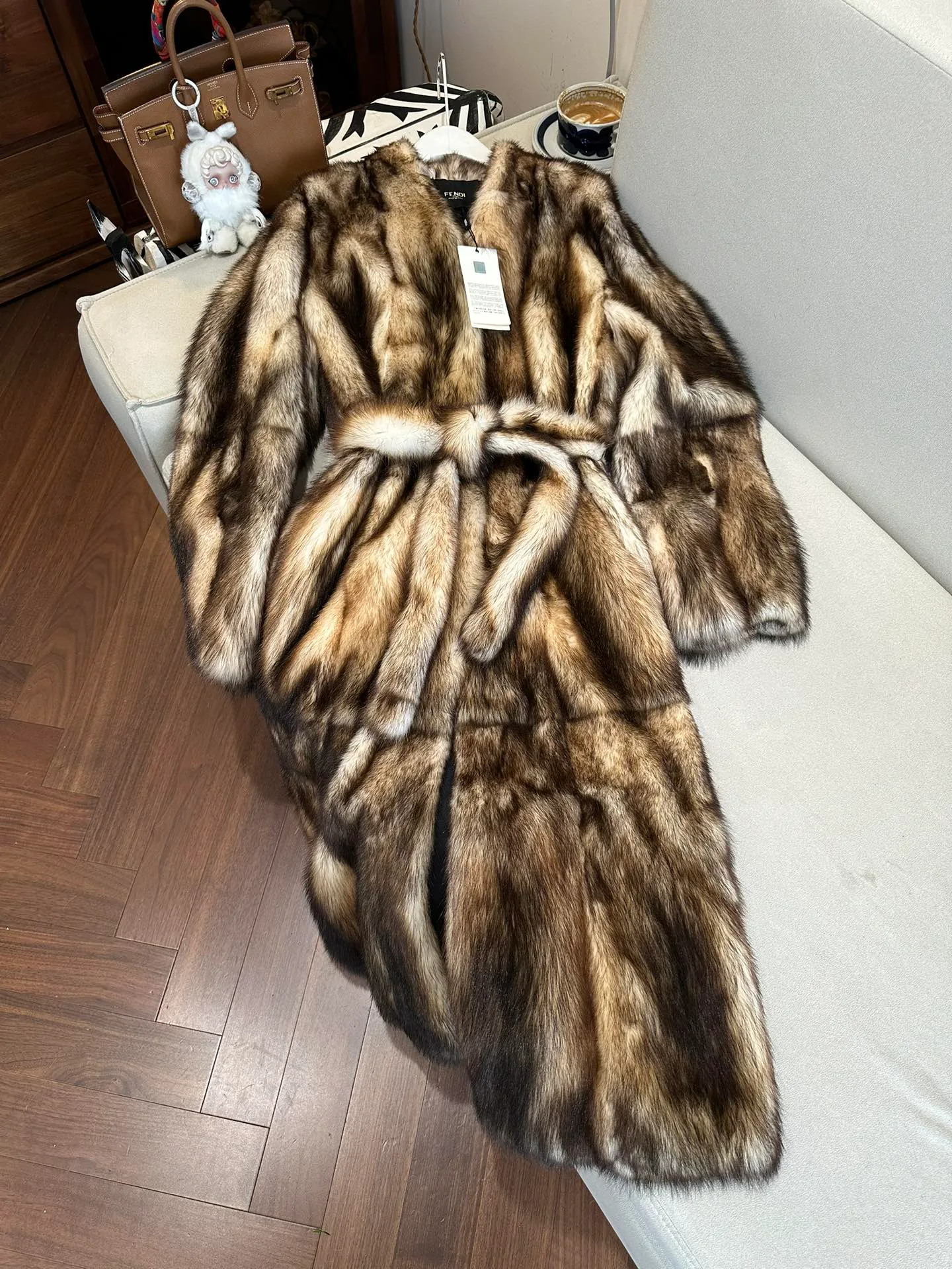 Шубы Женские Fendi 560921