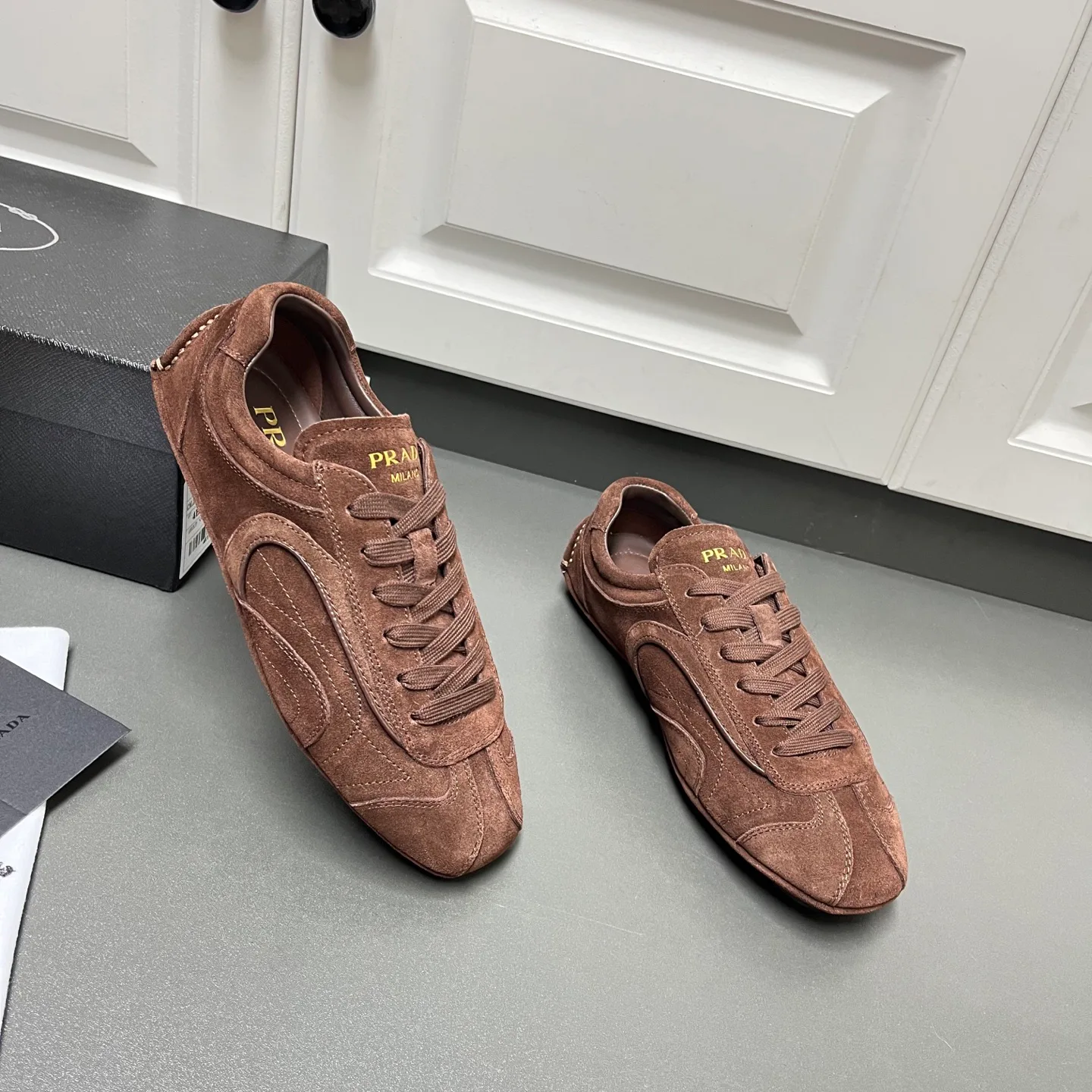 Кроссовки Мужские Prada 13403058