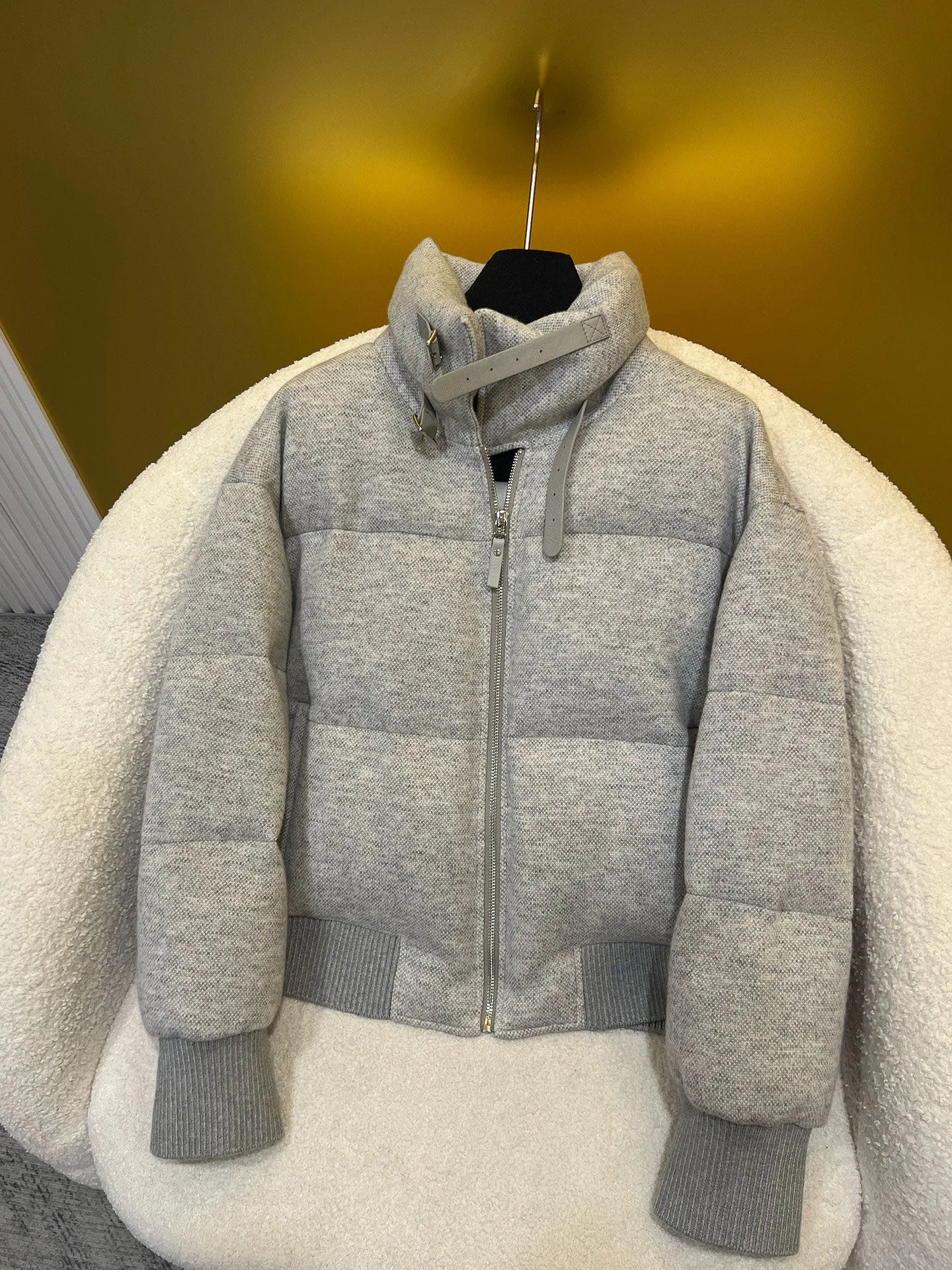 Куртки И Пуховики Женские Loro Piana 19338805