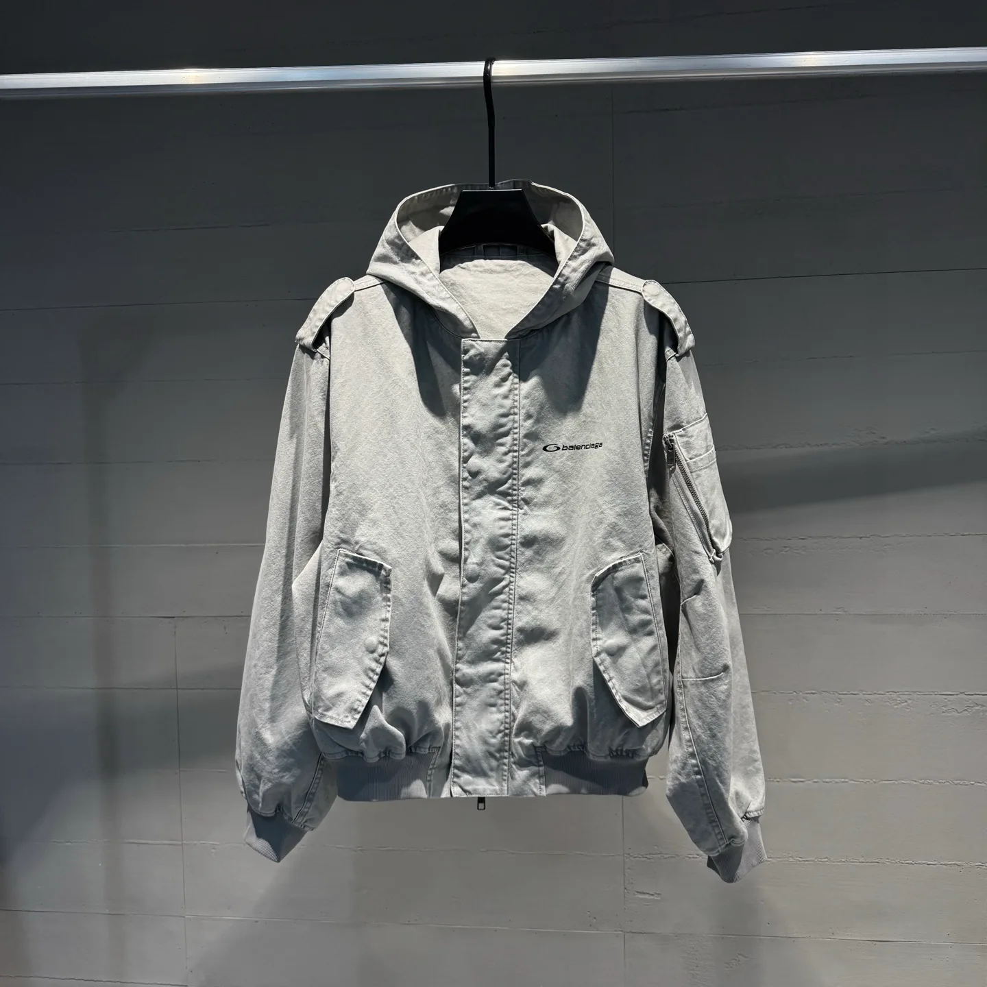 Куртки И Пуховики Мужские Balenciaga 4537617