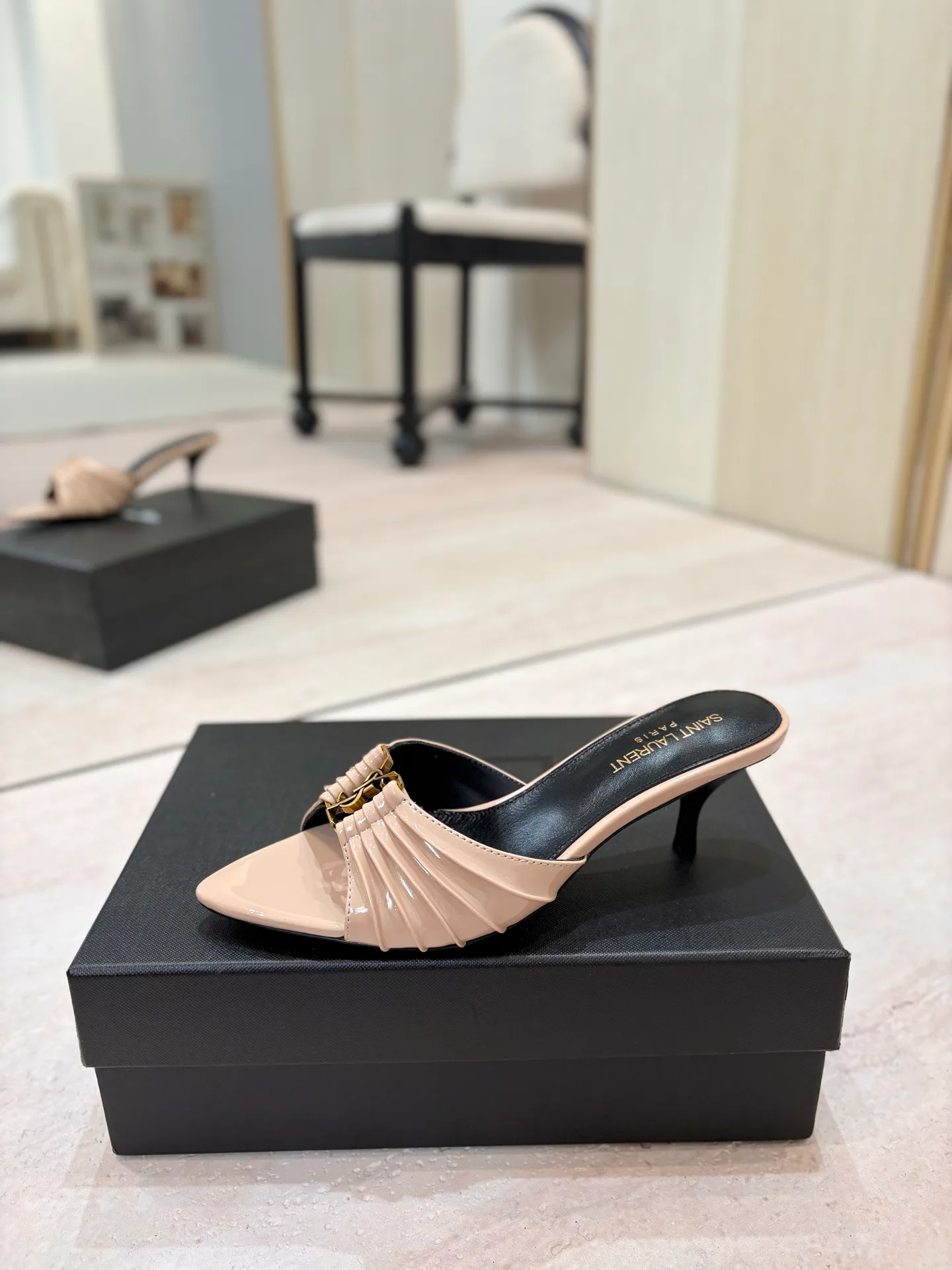 Мюли И Сабо Женские Saint Laurent 17476077