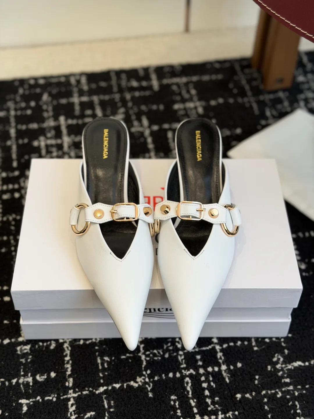 Босоножки Женские Balenciaga 11306107