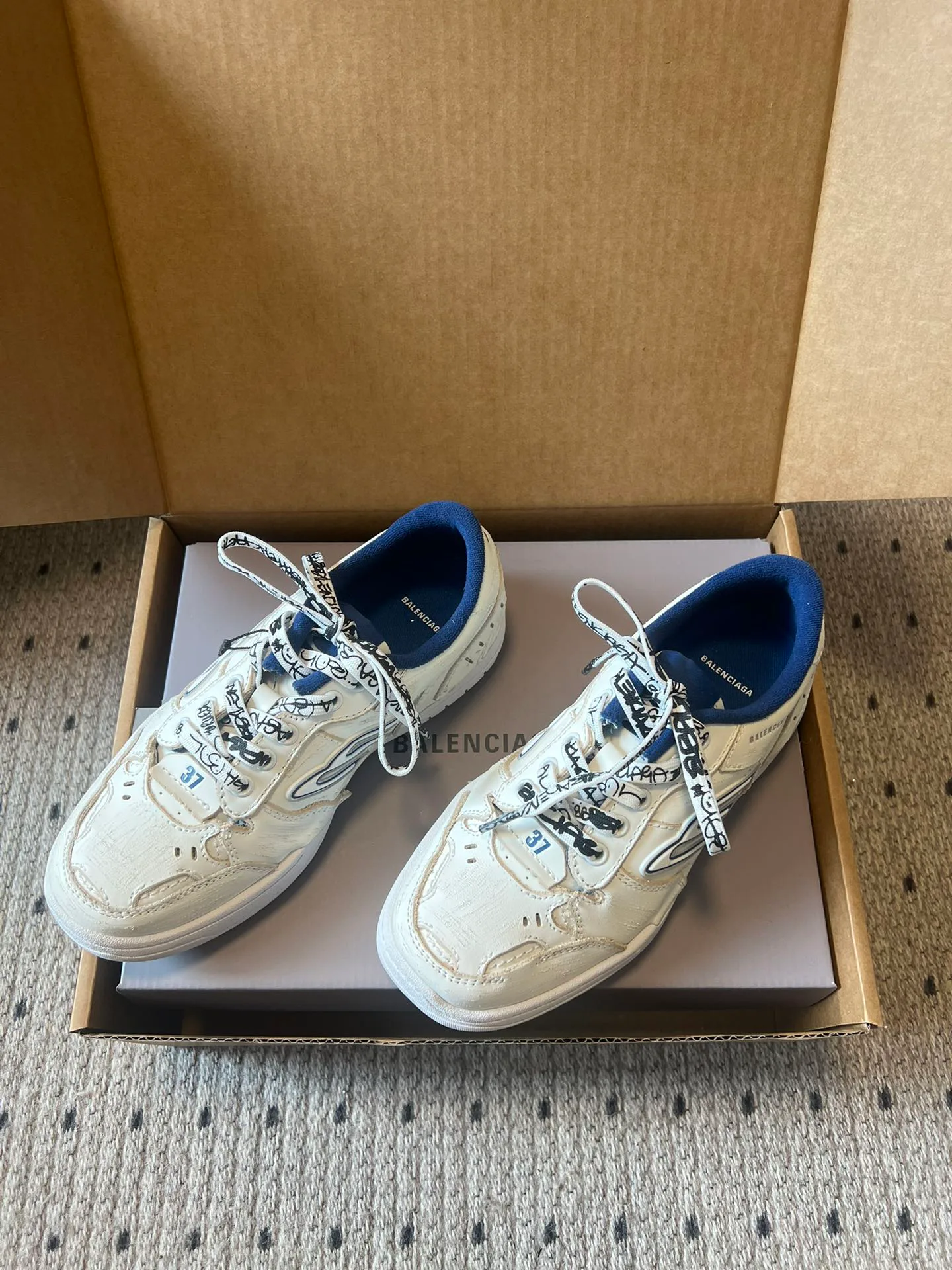Кроссовки Женские Balenciaga 516088