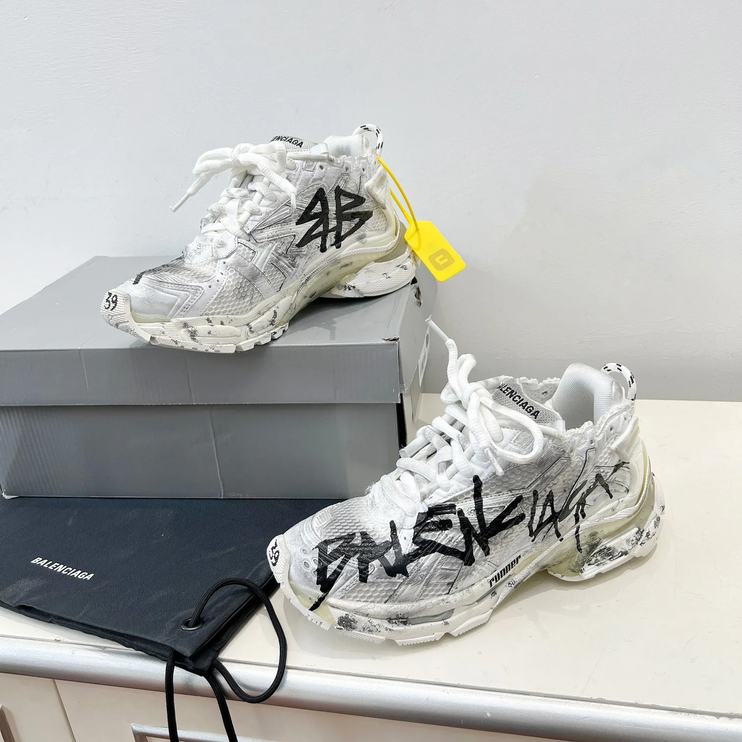 Кроссовки Женские Balenciaga 11186134