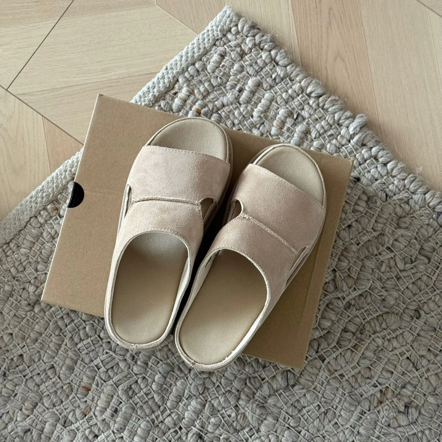 Шлепанцы Женские Ugg 17066840