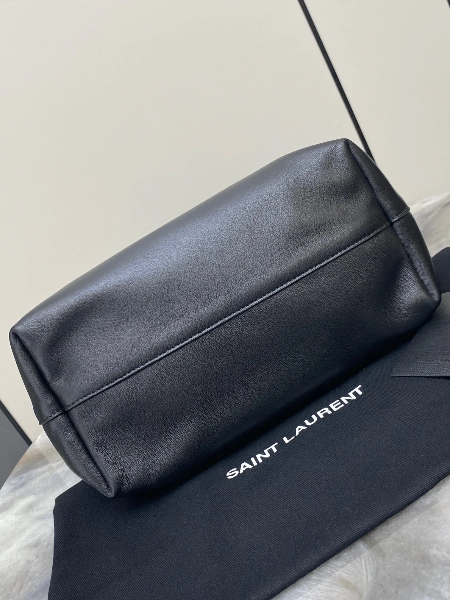 Классические Сумки Женские Saint Laurent 11488688