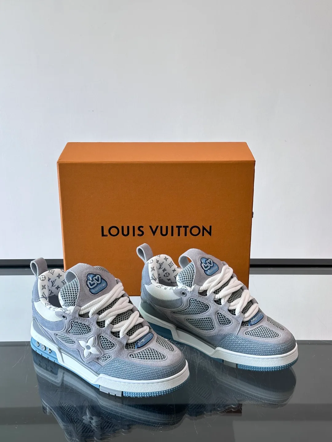 Кроссовки Мужские Louis Vuitton 829935