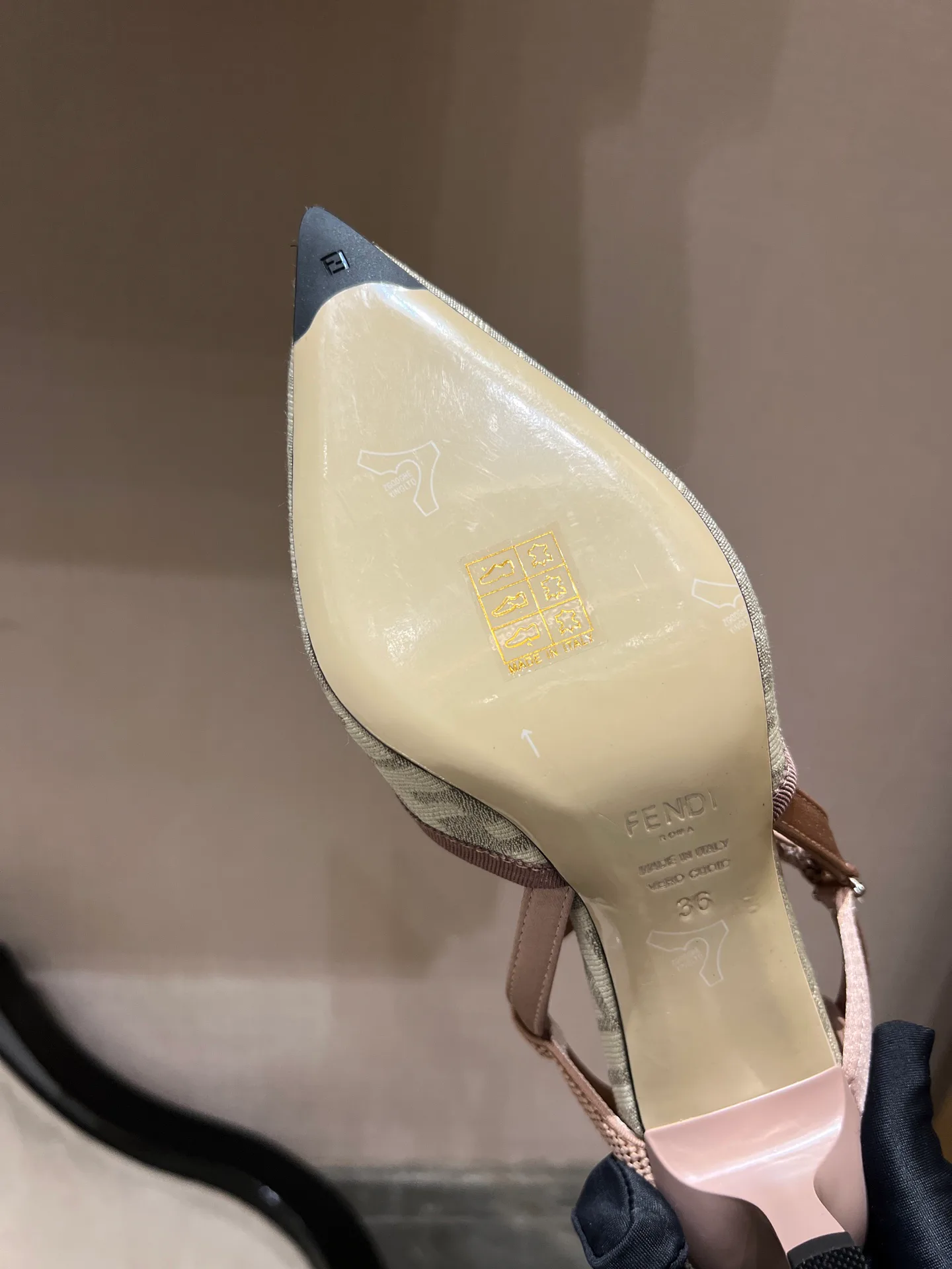 Туфли Женские Fendi 11209737