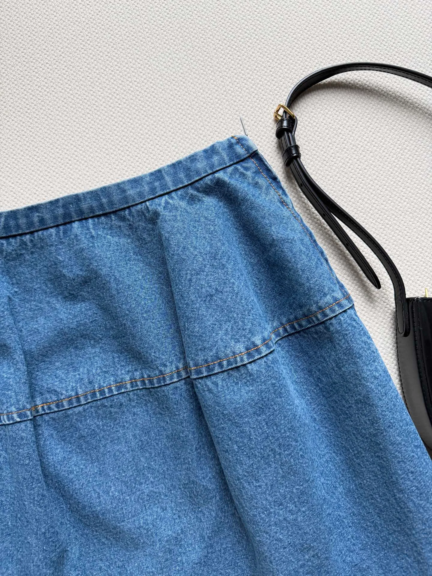 Юбки Женские Loewe 17675915