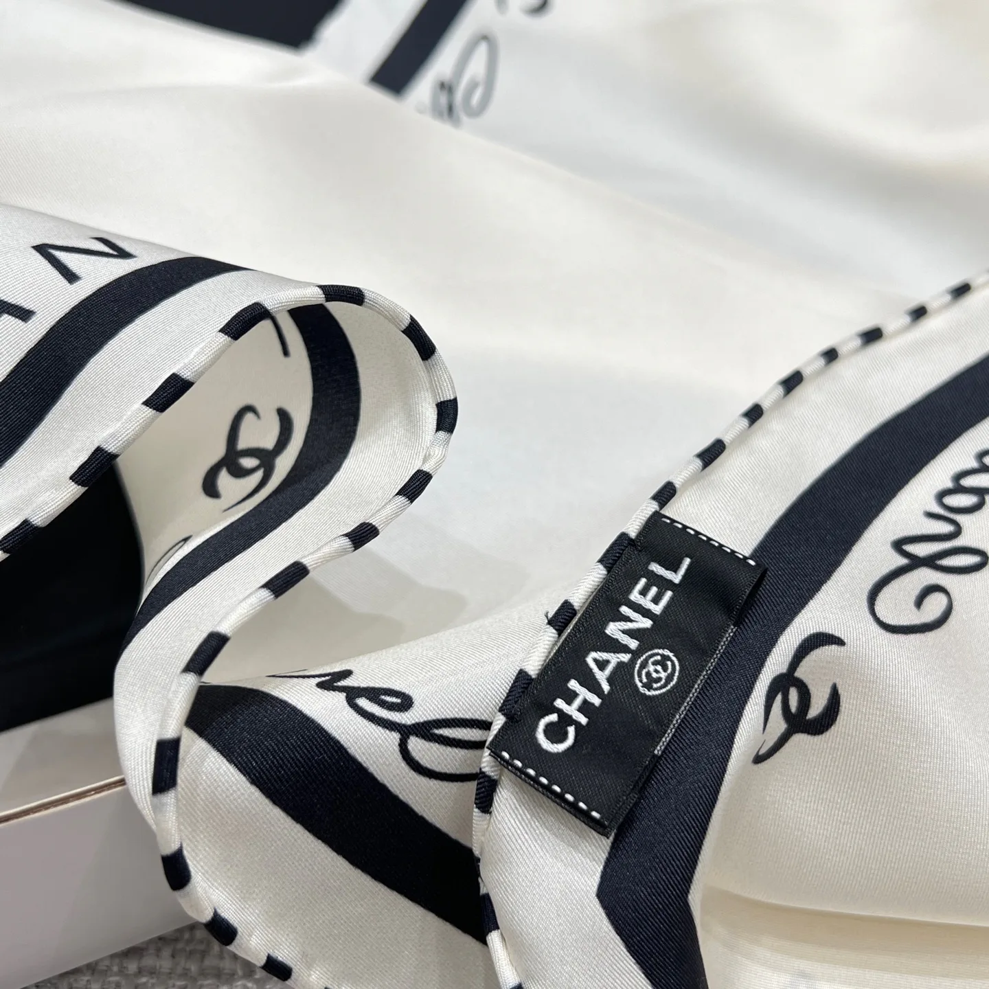 Шарфы Chanel 28503