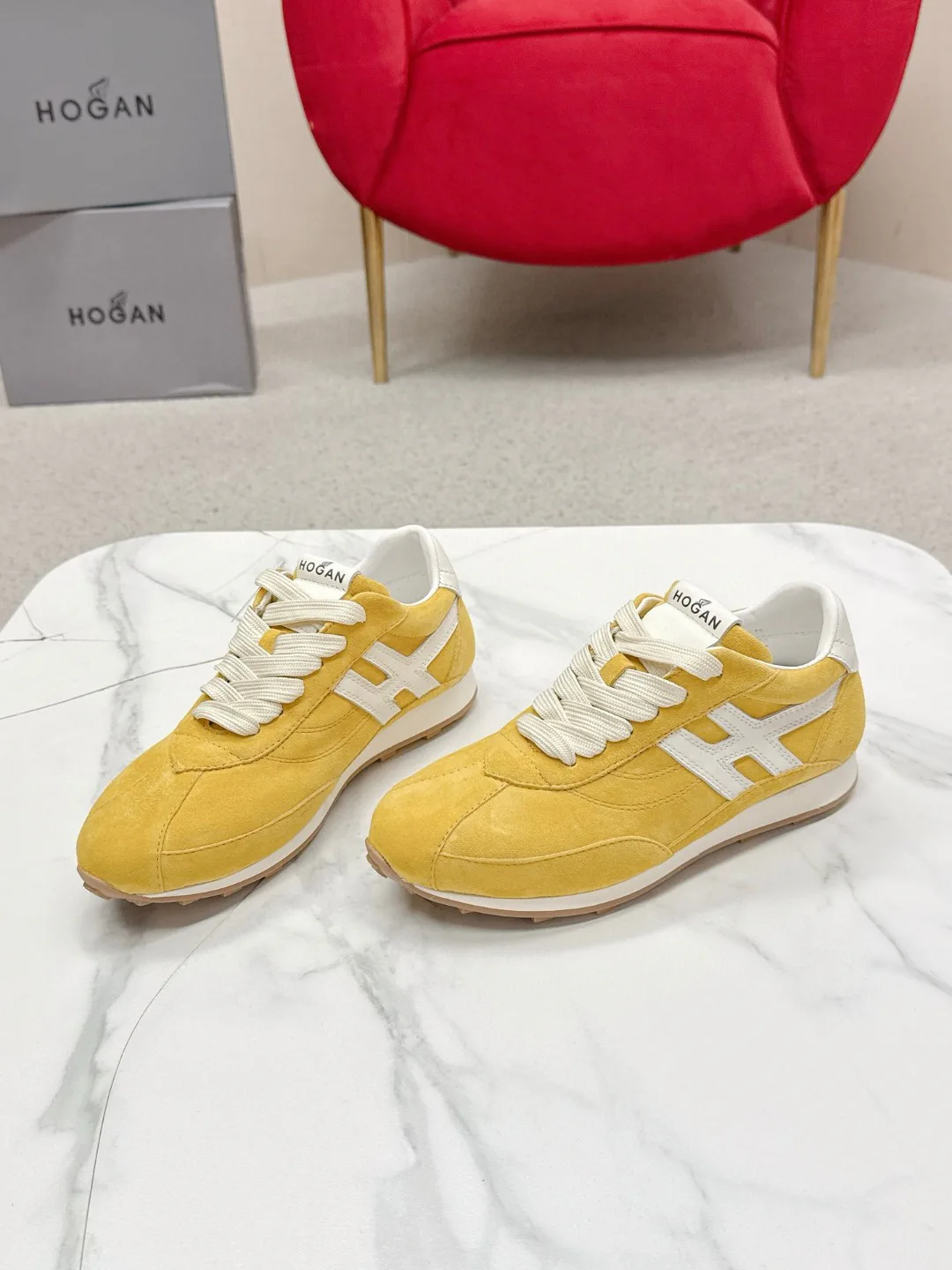 Кроссовки Женские Hogan 13077344