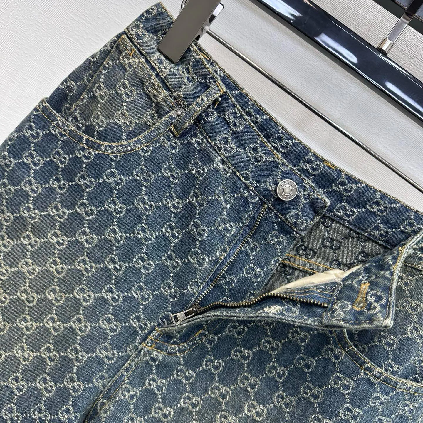 Джинсы Женские Gucci 11646287