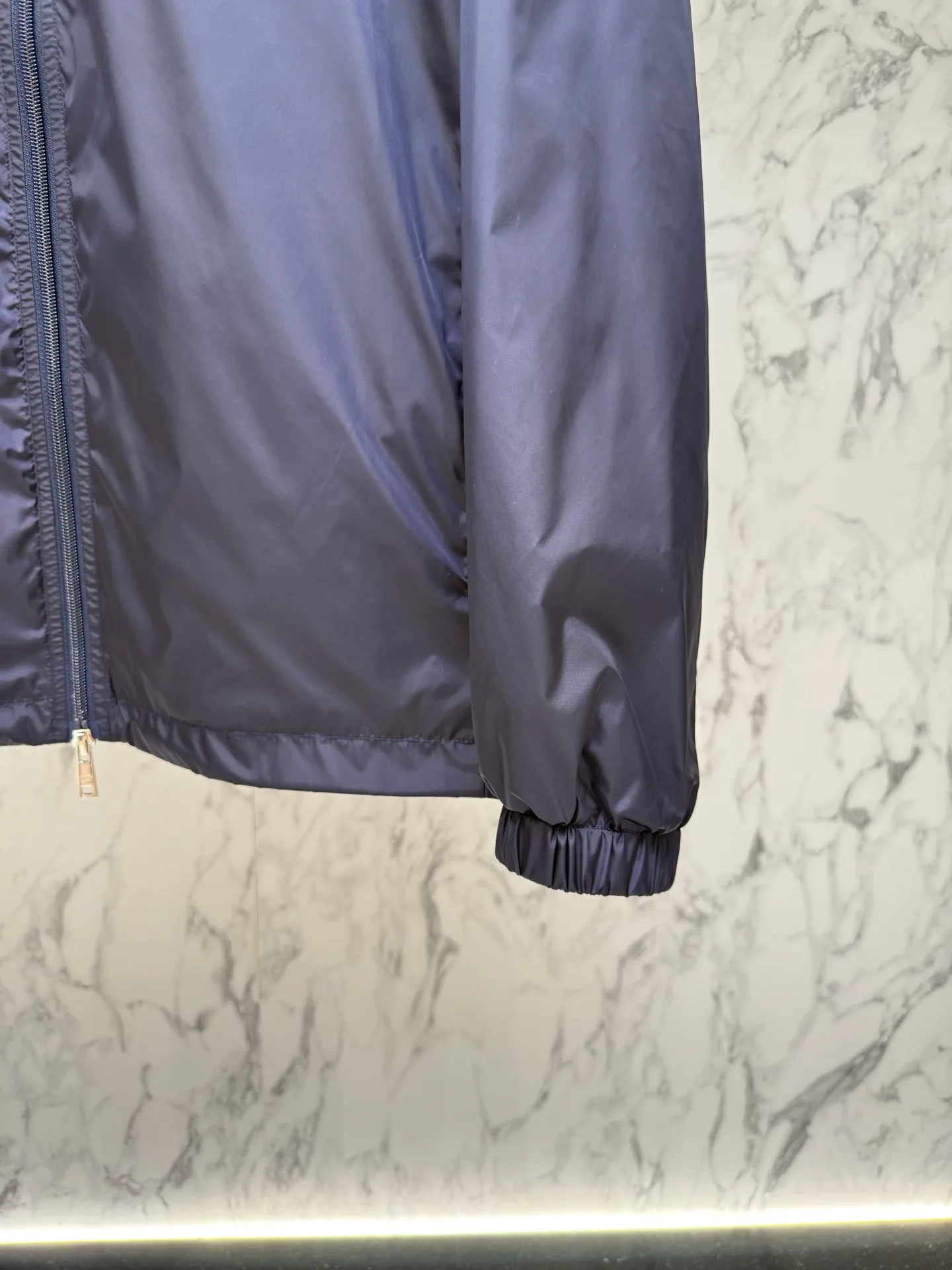 Куртки И Пуховики Женские Prada 18178422