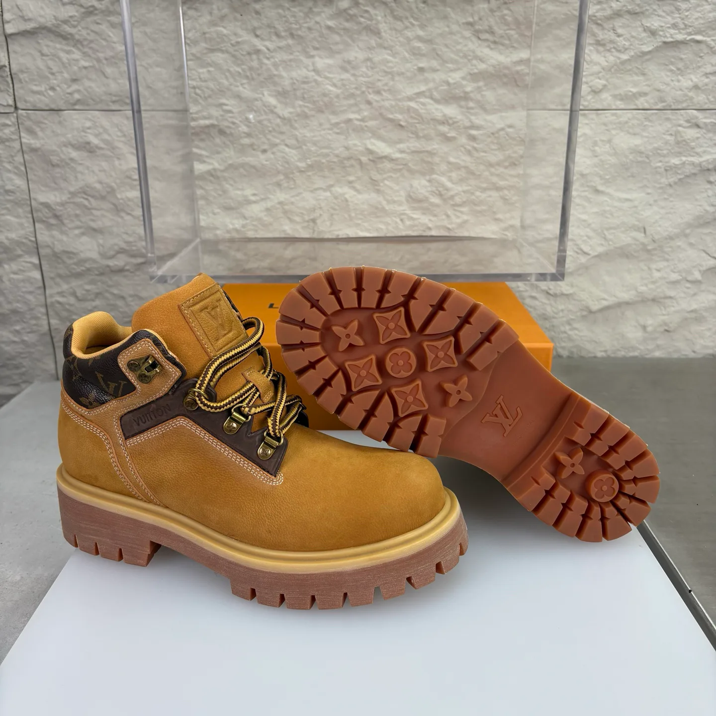 Ботинки Мужские Louis Vuitton 18719013