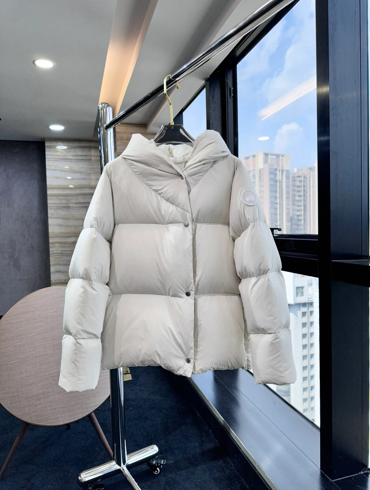 Куртки И Пуховики Женские Canada Goose 18099859