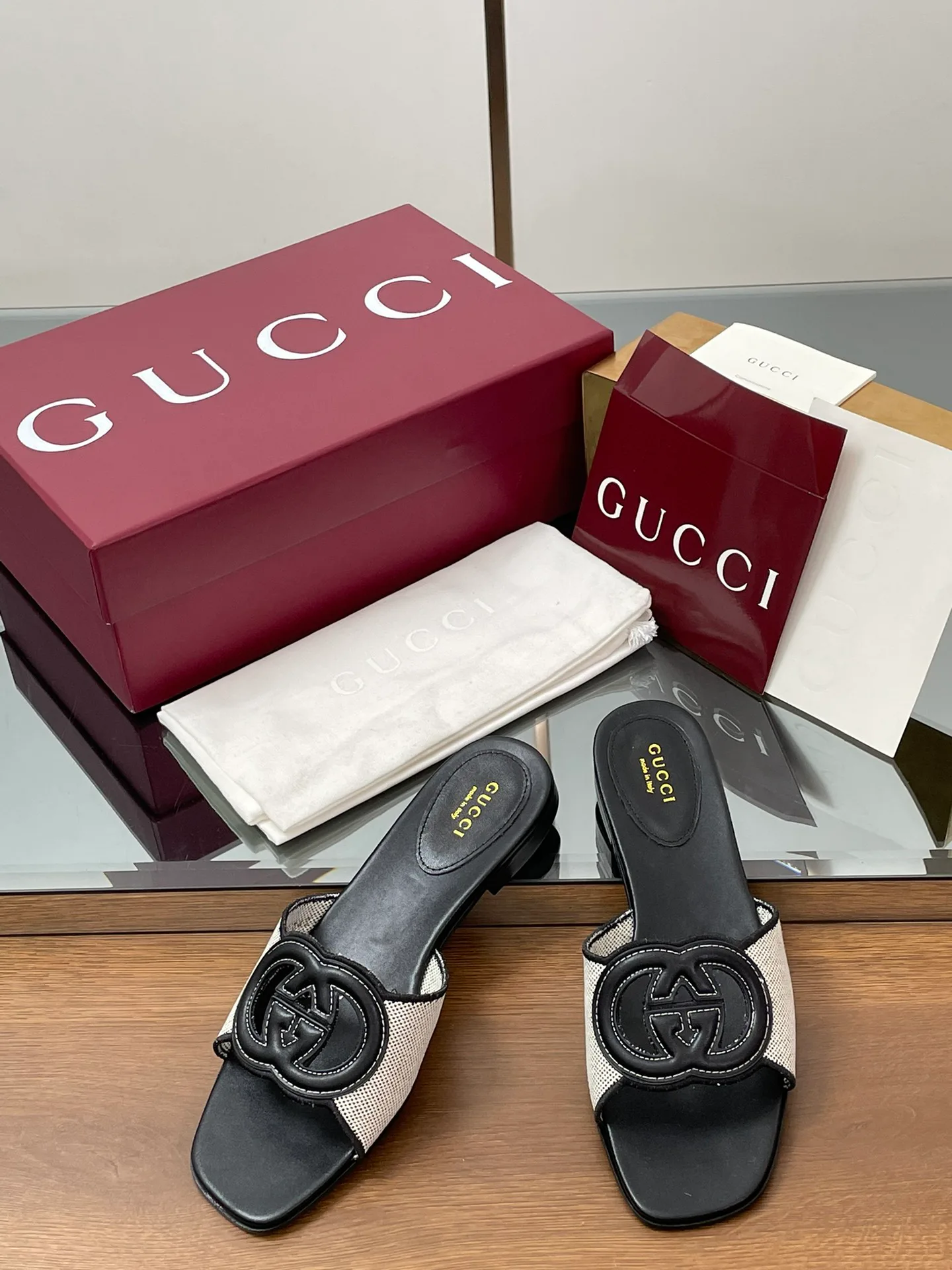Сандалии Женские Gucci 13413352