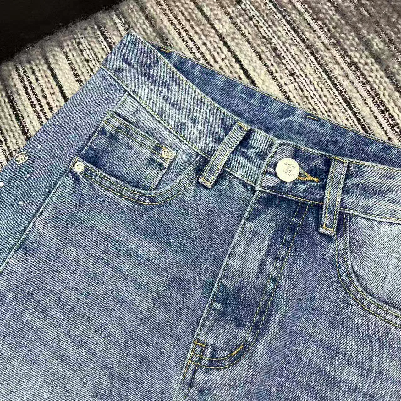 Джинсы Женские Chanel 11230107